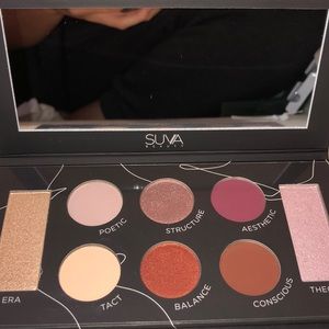 Protégé palette by Suva beauty